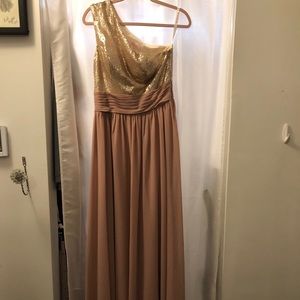 Long formal bridesmaid/prom dress